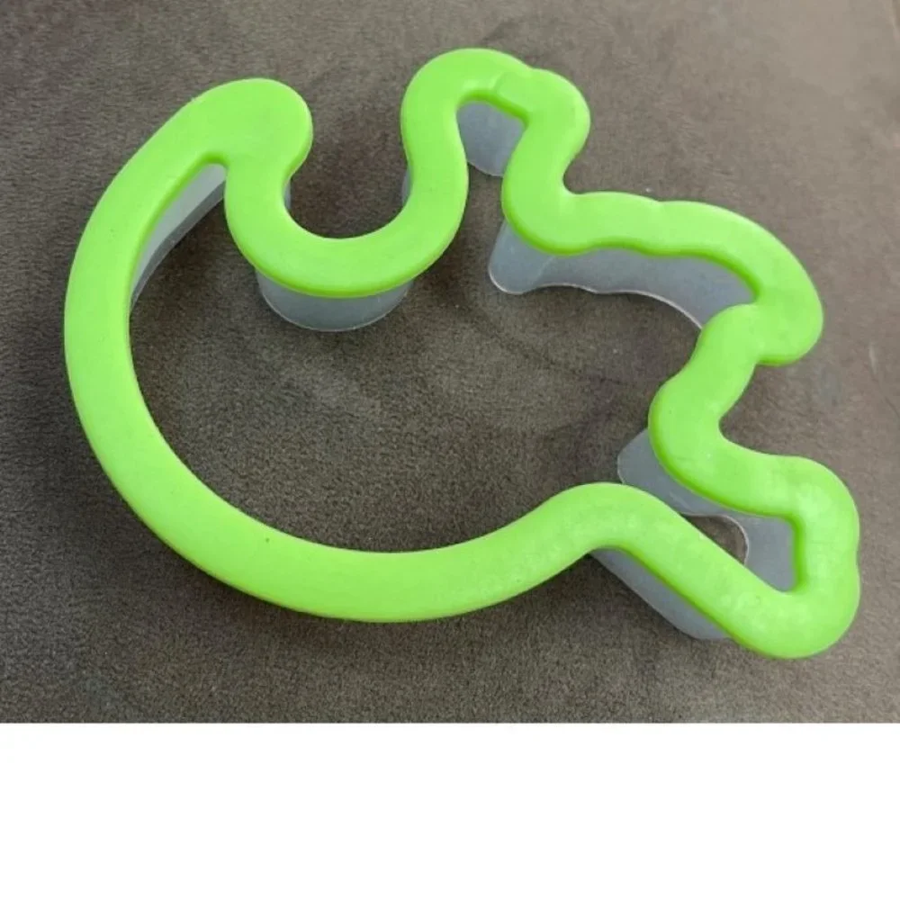 Ghost Cookie Cutter Wilton Grippy Top 2